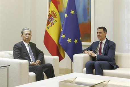 25/11/2024. Pedro S&#225;nchez recibe al presidente del Comit&#233; Permanente de la Asamblea Popular Nacional de China, Zhao Leji. El presidente del ...