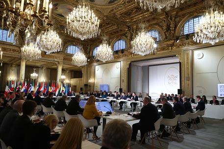 26/02/2024. Pedro Sánchez particpa en la Reunión de Alto Nivel sobre Ucrania. El presidente del Gobierno, Pedro Sánchez, junto a los asisten...