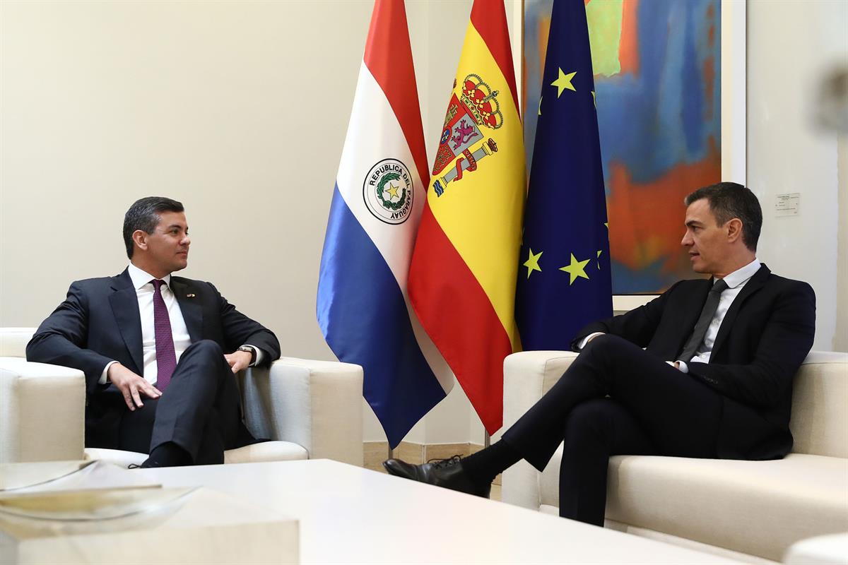 28/02/2024. El presidente del Gobierno recibe al presidente de Paraguay. El presidente del Gobierno, Pedro Sánchez, y el presidente de la Re...