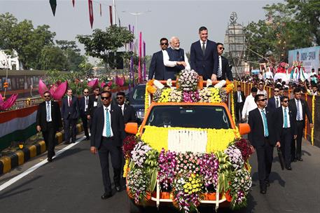 28/10/2024. El presidente del Gobierno viaja a la Rep&#250;blica de India. El presidente del Gobierno, Pedro S&#225;nchez, durante la ceremonia de bie...