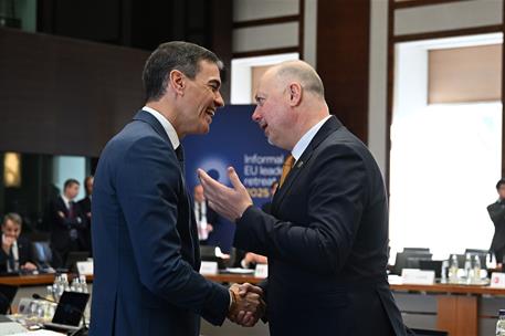 3/02/2025. Pedro Sánchez asiste al retiro informal de líderes de la Unión Europea. El presidente del Gobierno, Pedro Sánchez, y el primer mi...