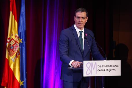 7/03/2025. Pedro S&#225;nchez clausura el acto institucional con motivo del D&#237;a Internacional de las Mujeres. El presidente del Gobierno, Pedro S...