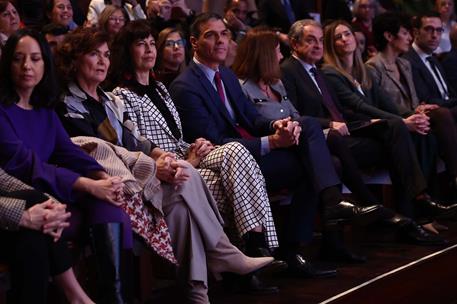 10/02/2025. Sánchez clausura el acto por el XX aniversario de la Ley contra la Violencia de Género. El presidente del Gobierno, Pedro Sánche...