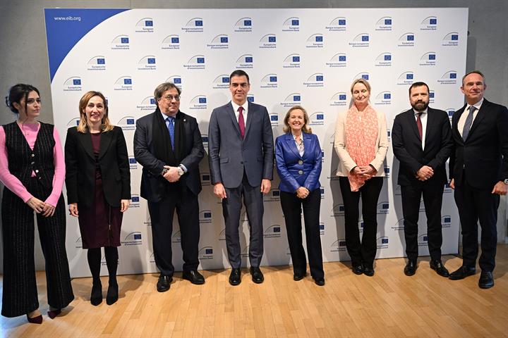 12/03/2025. El presidente del Gobierno viaja a Luxemburgo. Fotografía de familia con el presidente del Gobierno, Pedro Sánchez, junto a la l...