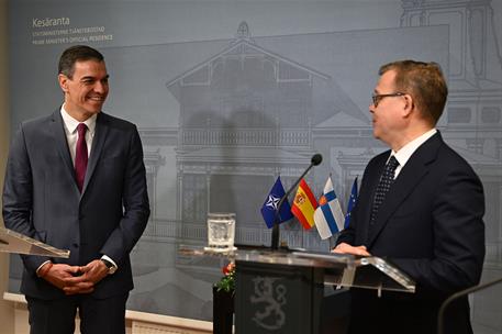 12/03/2025. Pedro Sánchez se reúne con el primer ministro de Finlandia. El presidente del Gobierno, Pedro Sánchez, durante su comparecencia ...