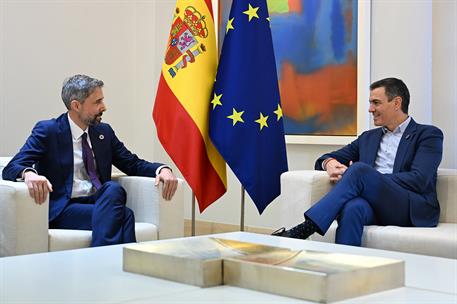 13/01/2025. Pedro Sánchez recibe al presidente del Fondo Internacional de Desarrollo Agrícola, Álvaro Lario. El presidente del Gobierno, Ped...