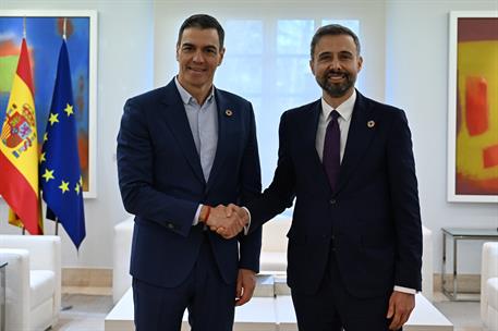 13/01/2025. Pedro S&#225;nchez recibe al presidente del Fondo Internacional de Desarrollo Agr&#237;cola, &#193;lvaro Lario. El presidente del Gobierno, Ped...