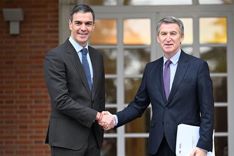 13/03/2025. Pedro Sánchez se reúne con los líderes de los grupos parlamentarios. El presidente del Gobierno, Pedro Sánchez, recibe al presid...