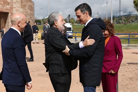 17/03/2025. Pedro Sánchez preside el acto de entrega de la Medalla de Oro de la Ciudad de Dos Hermanas. El presidente del Gobierno, Pedro Sá...