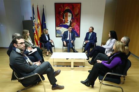 23/01/2025. Pedro S&#225;nchez visita Valencia. El presidente del Gobierno, Pedro S&#225;nchez, y varios ministros del Gobierno durante la reuni&#243;n que...