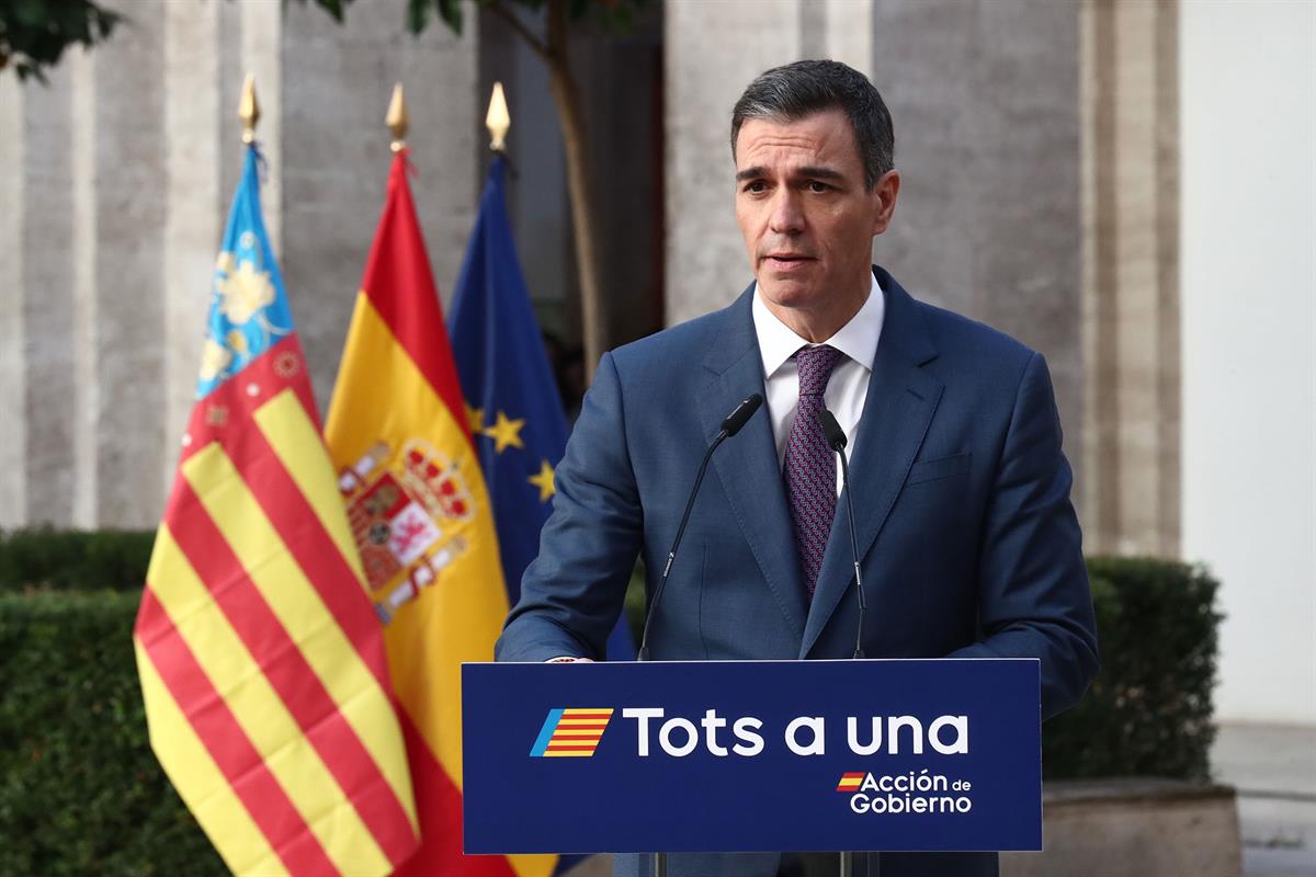 23/01/2025. Pedro Sánchez visita Valencia. El presidente del Gobierno, Pedro Sánchez, durante la rueda de prensa que ha ofrecido tras reunir...