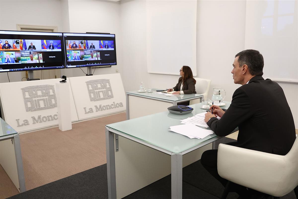 26/02/2025. Pedro Sánchez se reúne por videoconferencia con los presidentes de Brasil, Chile, Colombia y Uruguay. El presidente del Gobierno...