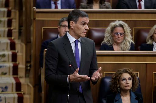 Pedro Sánchez durante la sesión de control en el Congreso