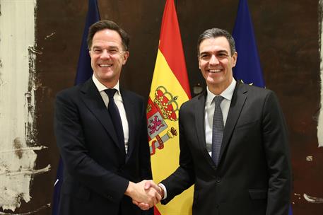 27/01/2025. Pedro Sánchez recibe al secretario general de la OTAN, Mark Rutte. El presidente del Gobierno, Pedro Sánchez, y el secretario ge...