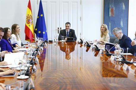 28/01/2025. Pedro Sánchez preside la reunión del Consejo de Seguridad Nacional. El presidente del Gobierno, Pedro Sánchez, durante la reunió...