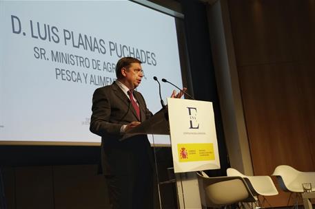 El ministro de Agricultura, Pesca y Alimentación, Luis Planas, durante su participación en el foro.