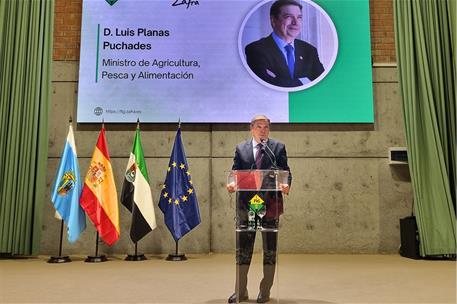 El ministro de Agricultura, Pesca y Alimentación, Luis Planas, durante la inauguración de la Feria Internacional Ganadera de Zaf