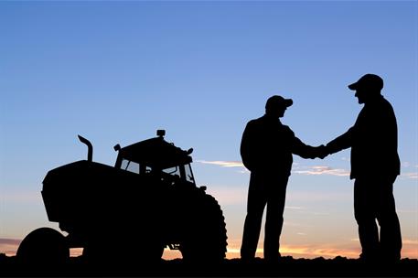 8/01/2025. Farmers in the field. Farmers in the field