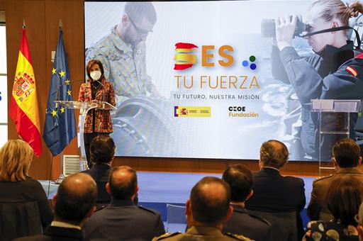La ministra de Defensa, Margarita Robles, durante la presentación del proyecto 'Es tu fuerza'