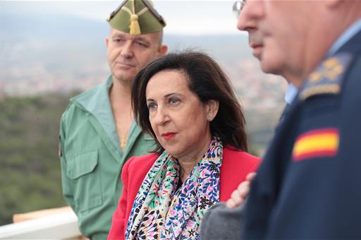 La ministra de Defensa, Margarita Robles, en Melilla