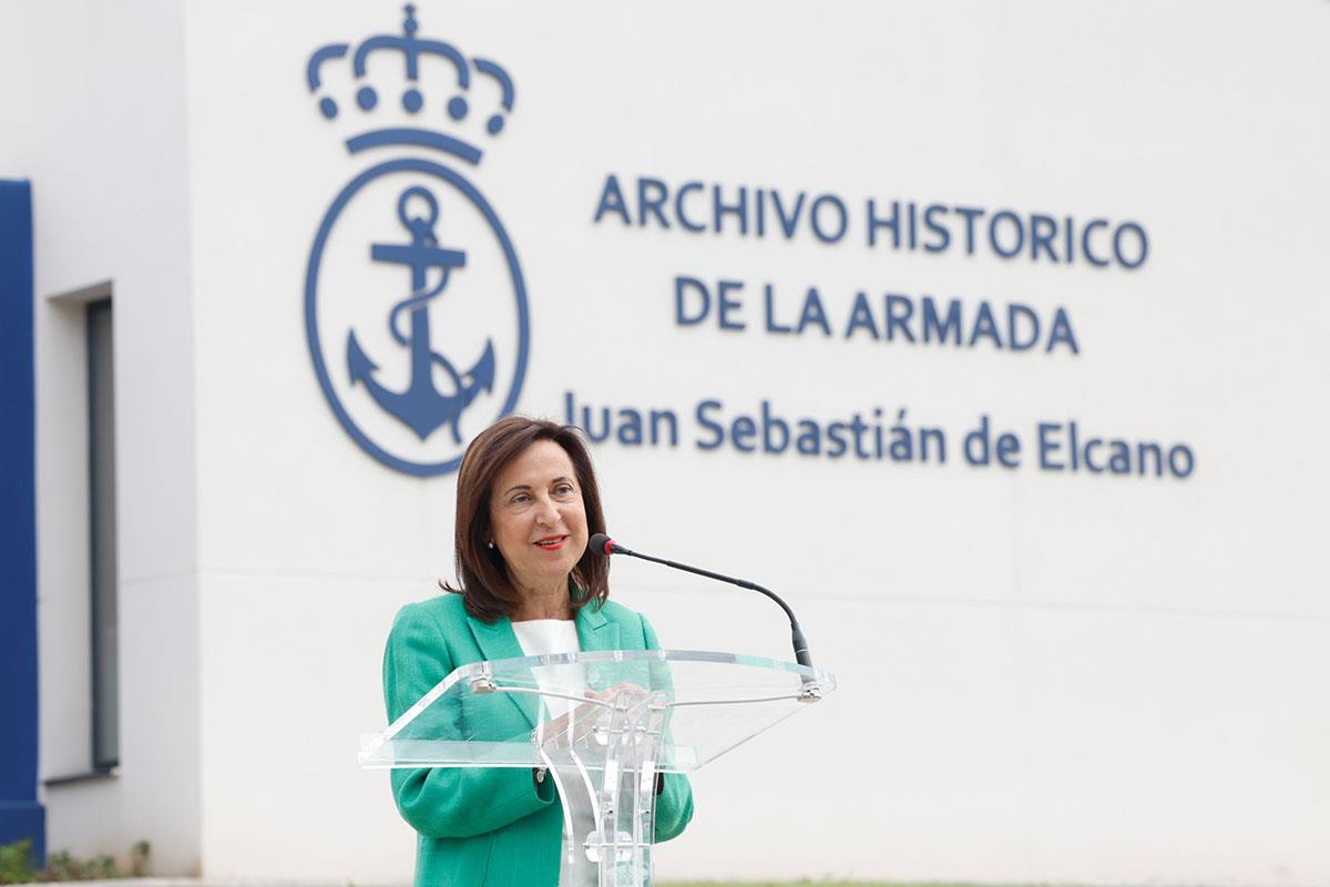 La ministra de Defensa, Margarita Robles, interviene en el acto de inauguración del Archivo Histórico de la Armada.