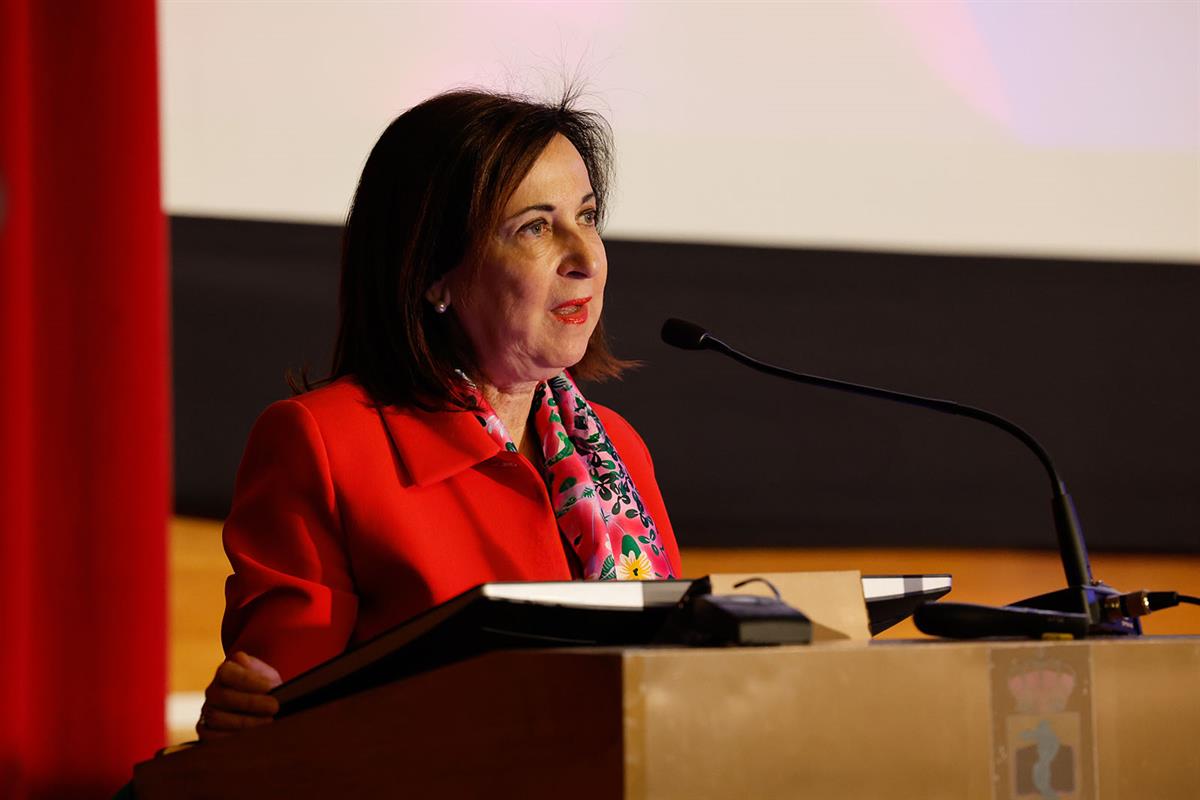 La ministra de Defensa, Margarita Robles, durante su intervención 