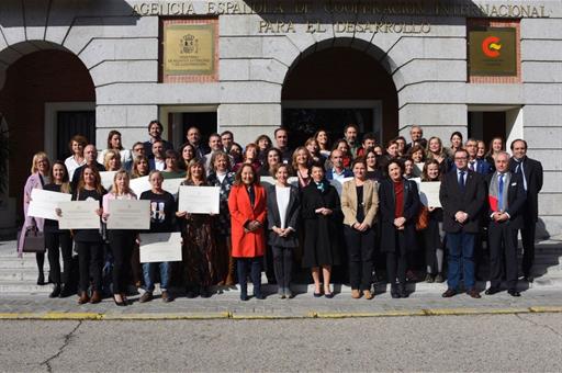 14/11/2019. Celaá entrega los premios nacionales de Educación para el Desarrollo 'Vicente Ferrer'