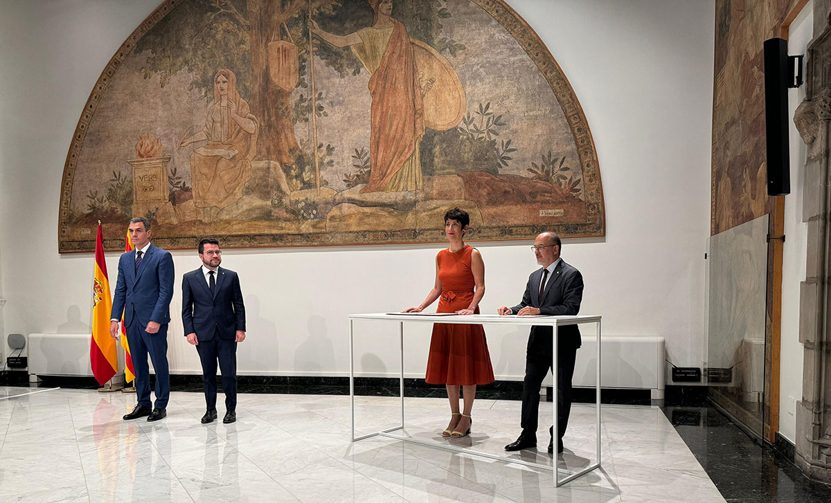 Imagen del artículo El Gobierno firma con la Generalitat de Cataluña el acuerdo de asunción de competencias del Ingreso Mínimo Vital