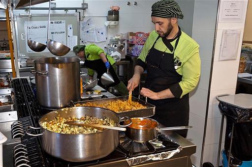 Trabajadores extranjeros del sector de la hostelería.