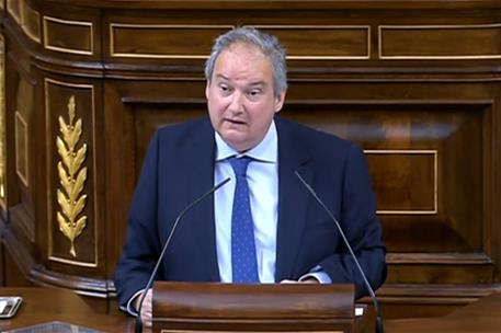 El ministro de Industria y Turismo, Jordi Hereu, durante su intervención en la Sesión de control en el Congreso