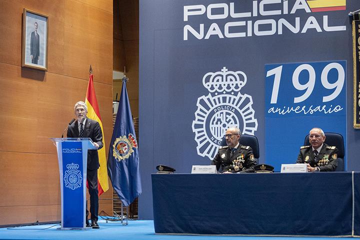 El ministro del Interior, Fernando Grande-Marlaska, durante su intervención en el 199 aniversario de la Policía Nacional