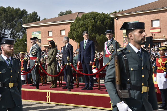 La Moncloa Grande Marlaska Pide A La Guardia Civil Que Siga Preservando El Modelo