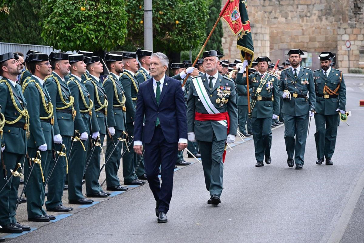 Fernando Grande-Marlaska en la celebración de la patrona de la Guardia Civil en Mérida, Badajoz.