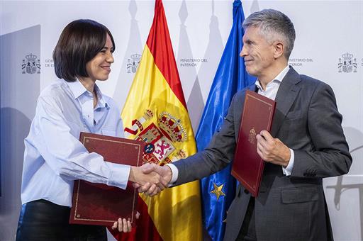 El ministro del Interior, Fernando Grande-Marlaska, y la ministra de Ciencia, Innovación y Universidades, Diana Morant