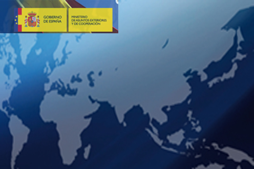 Foto de mapamundi con logo del Ministerio de Exteriores y Cooperación