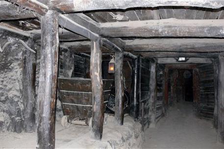Imagen del interior de una antigua mina