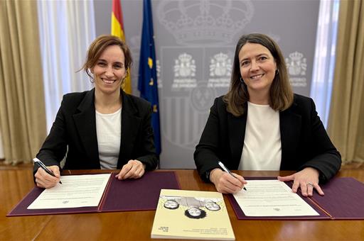 La ministra de Sanidad, Mónica García, durante la firma del  Protocolo General de Actuación.