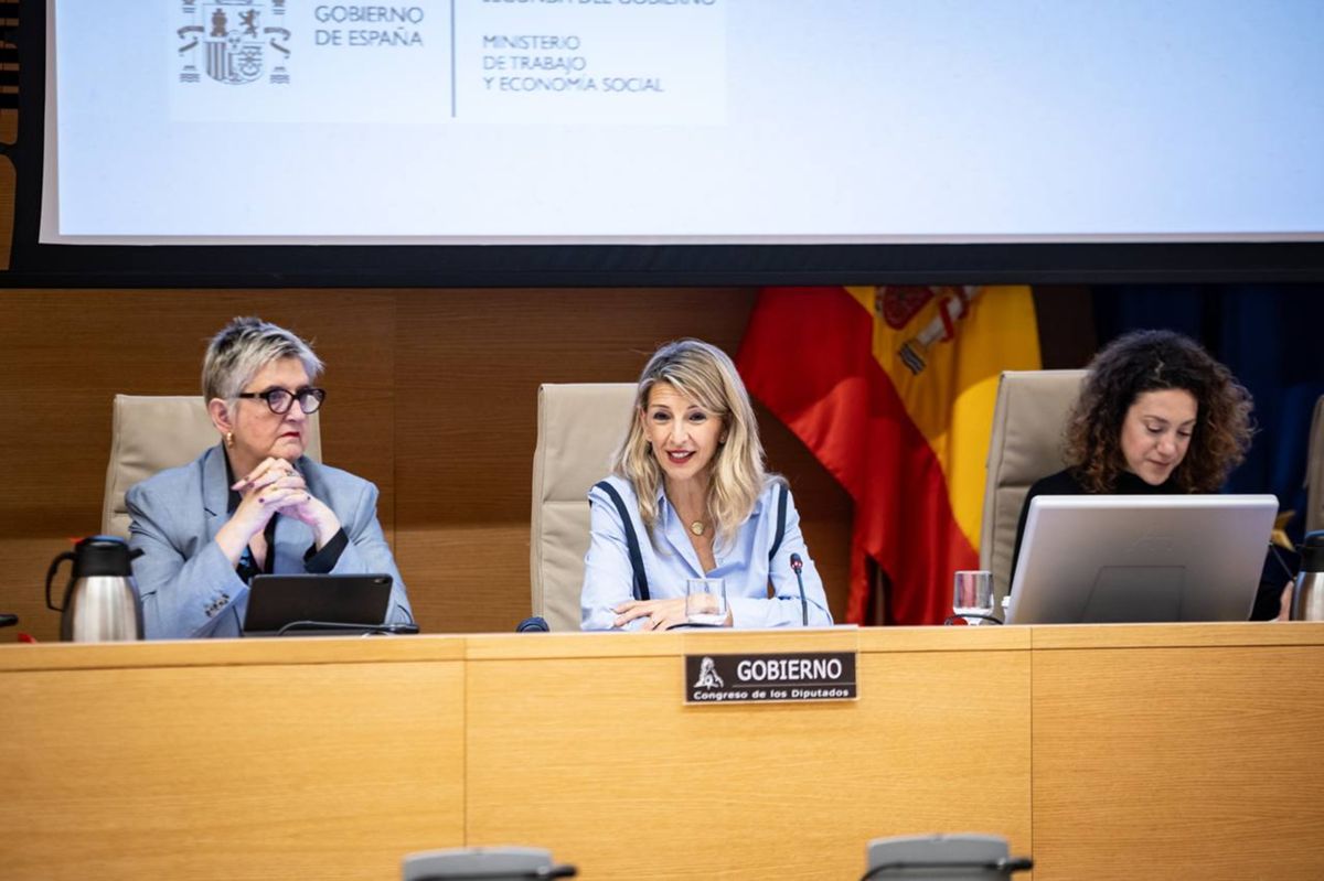 La vicepresidenta segunda del Gobierno y ministra de Trabajo y Economía Social, Yolanda Díaz, durante su comparecencia.