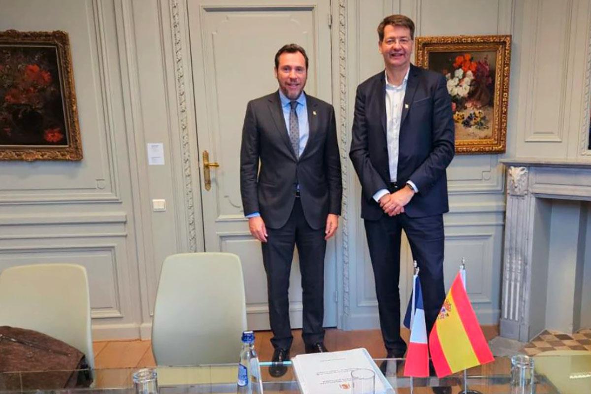 Imagen del artículo Óscar Puente se reúne con el ministro de Transportes de Francia para abordar asuntos de interés común y la colaboración