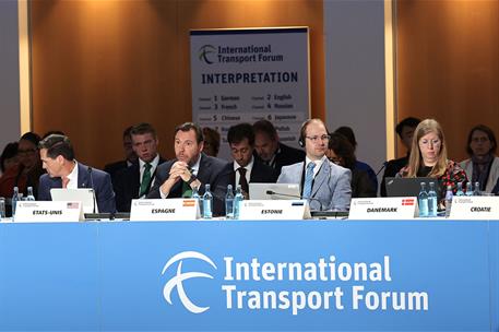 El ministro de Transportes y Movilidad Sostenible, Óscar Puente, durante la International Transport Forum (ITF)